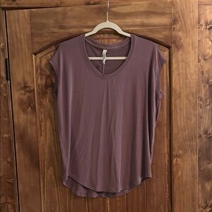 Athleta Short Sleeve Tee in Mauve